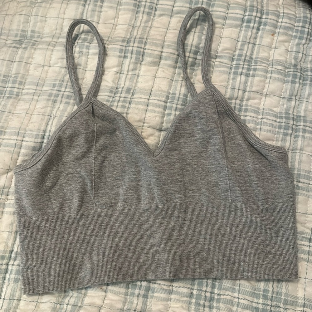 Alo yoga long line bra size large in gray